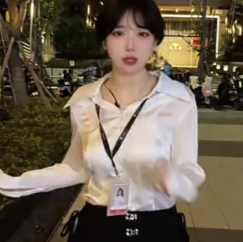 游戏主播呆妹儿谈童锦程事件,称都是你情我愿